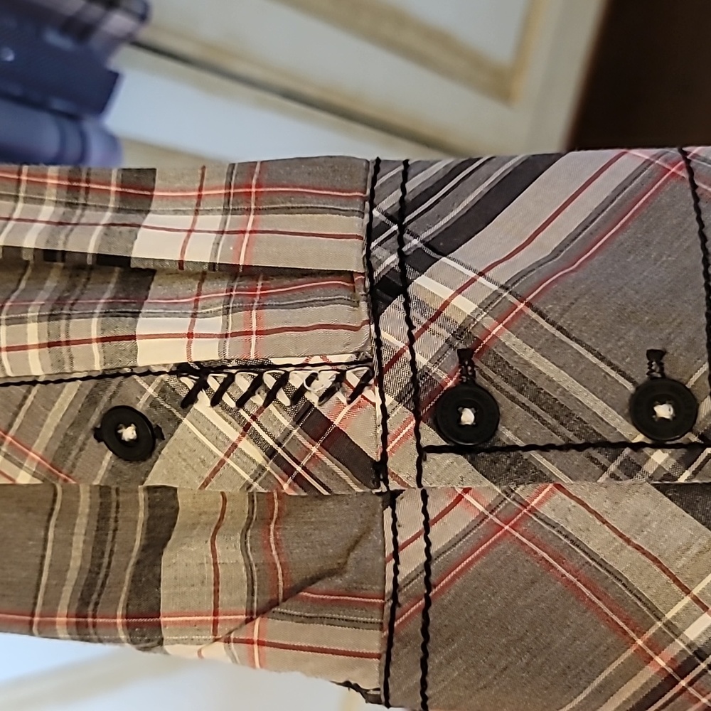 Buckle Athletic Fit Button Down Shirt - Picture 5 of 8